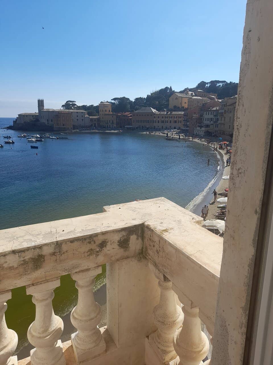 Panoramic Bay of Silence Views