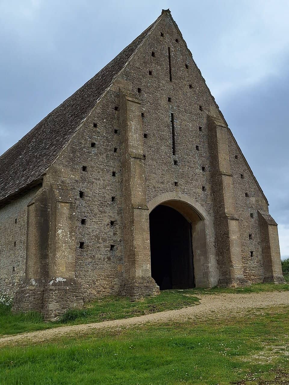 Cotswold Stone Exterior
