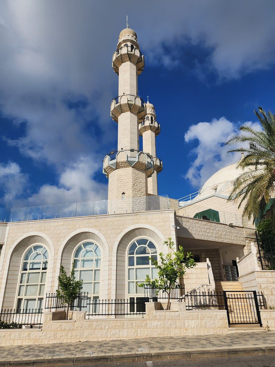 Mahmood Mosque Kababir