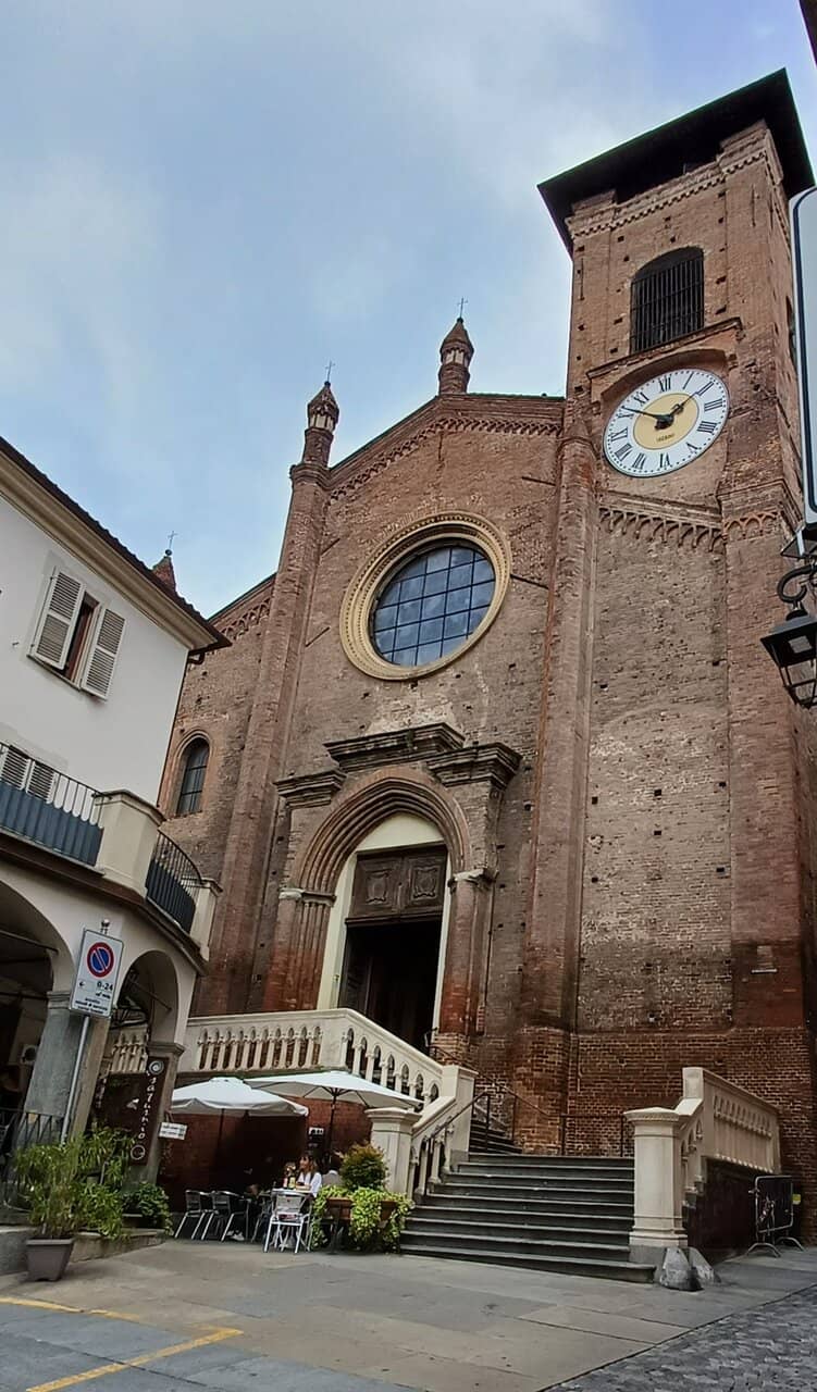 Vertical photo