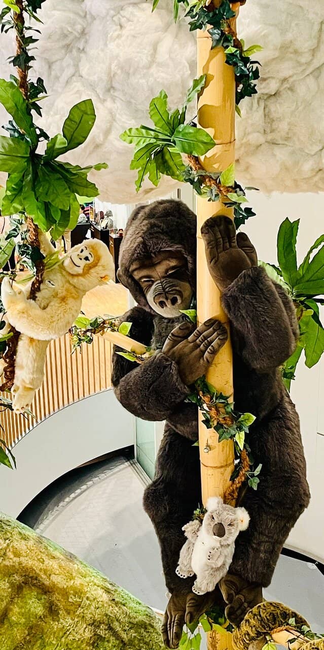 The 'Button in Ear' Origin