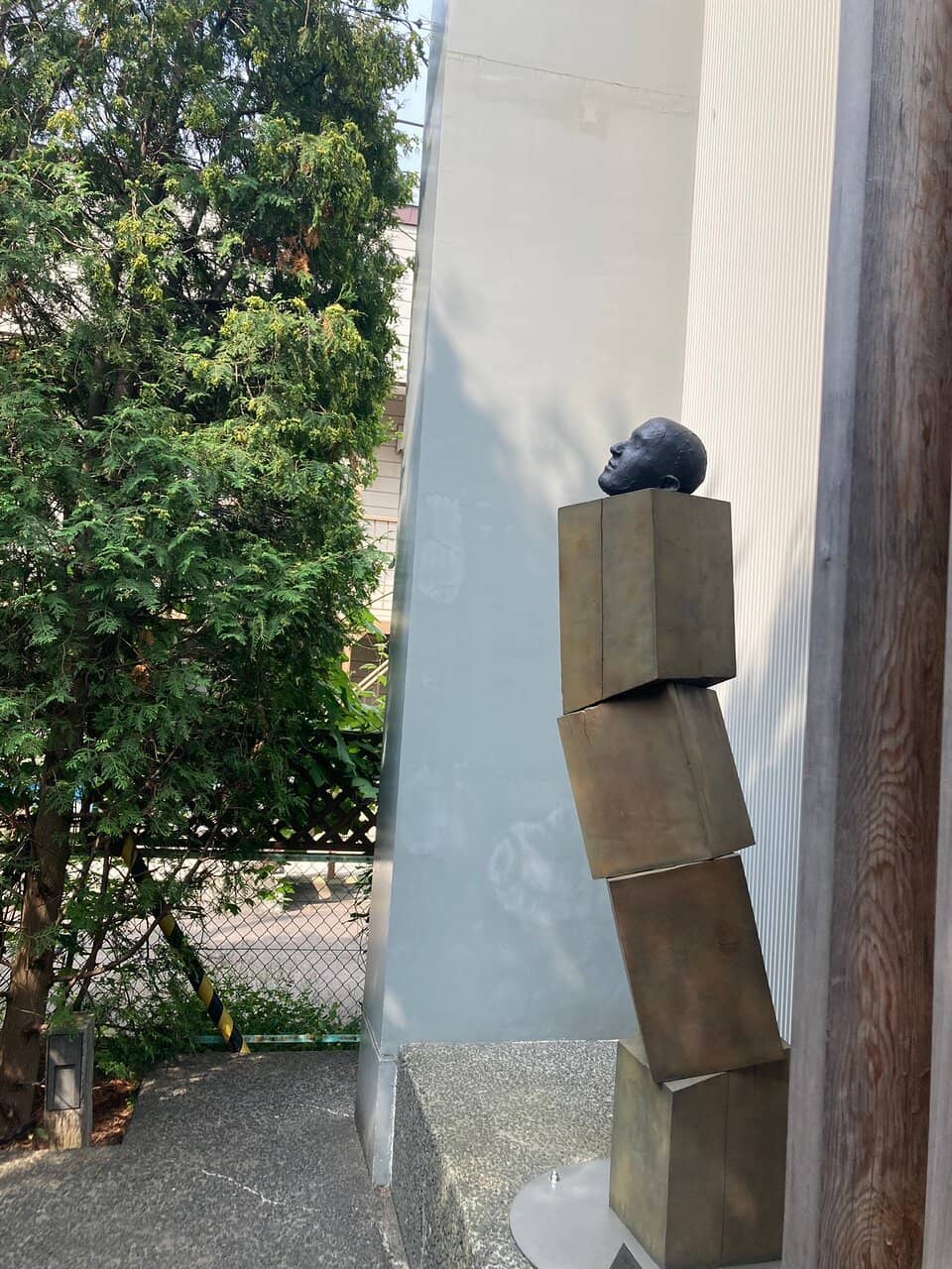 Modern, Spacious Ambiance