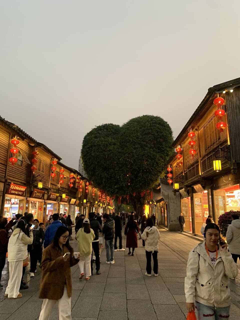 Cafes by the Waterway