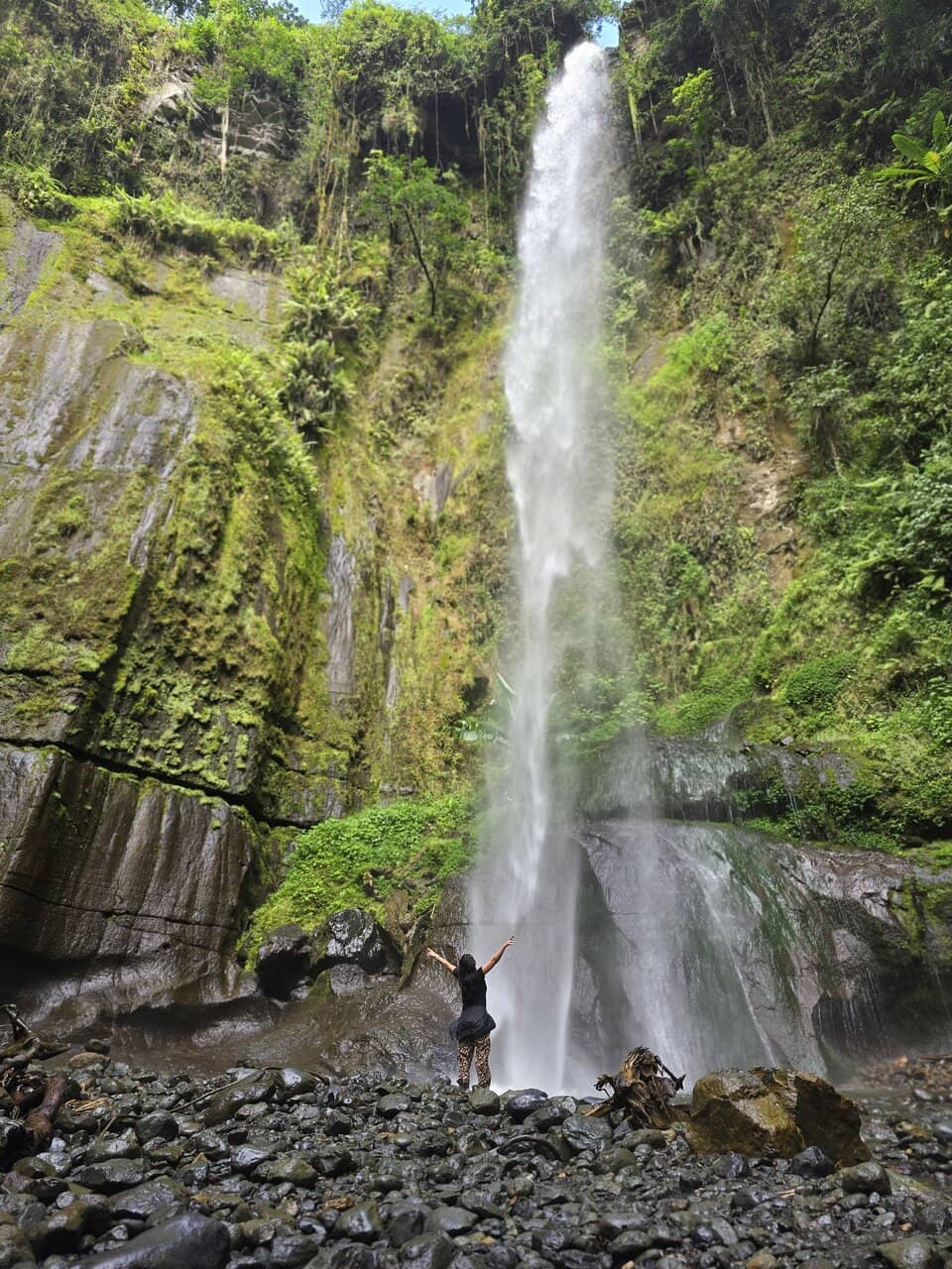 Panoramic Mountain Views