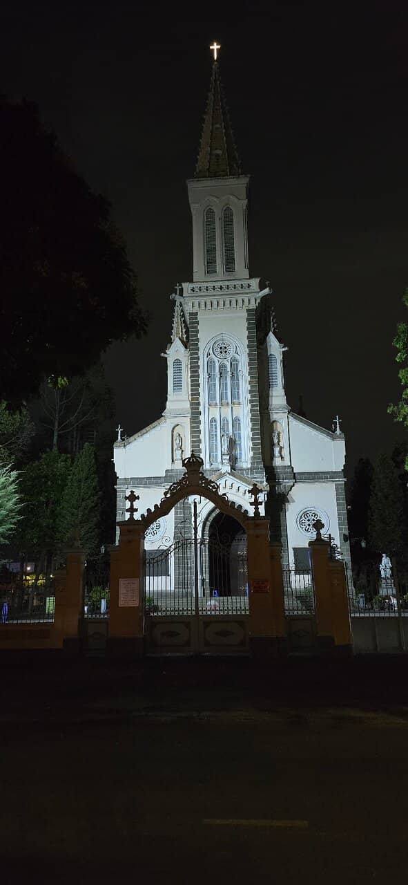 Lourdes Grotto & Calvary Hill