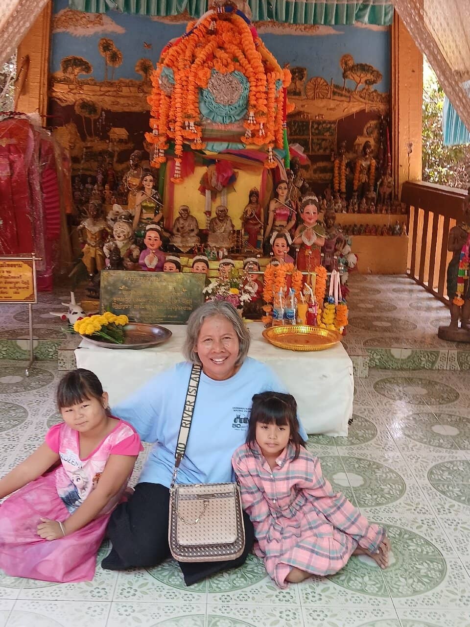 Entwined Roots Exploration