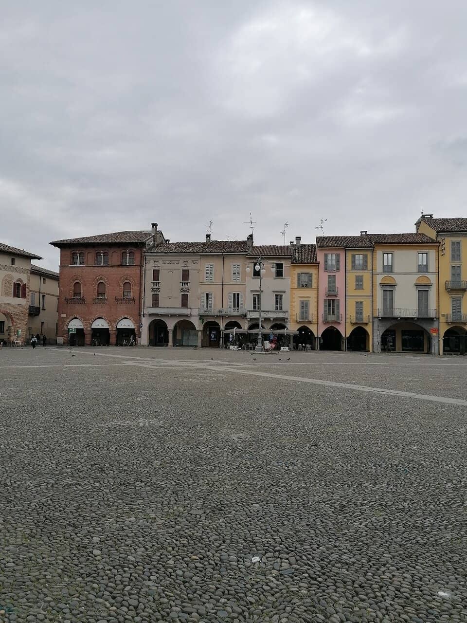 Pavia's Underground Market