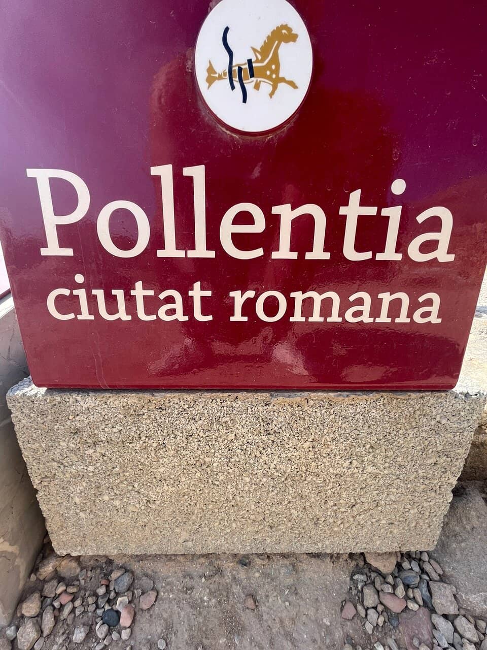 Roman Forum & Amphitheatre