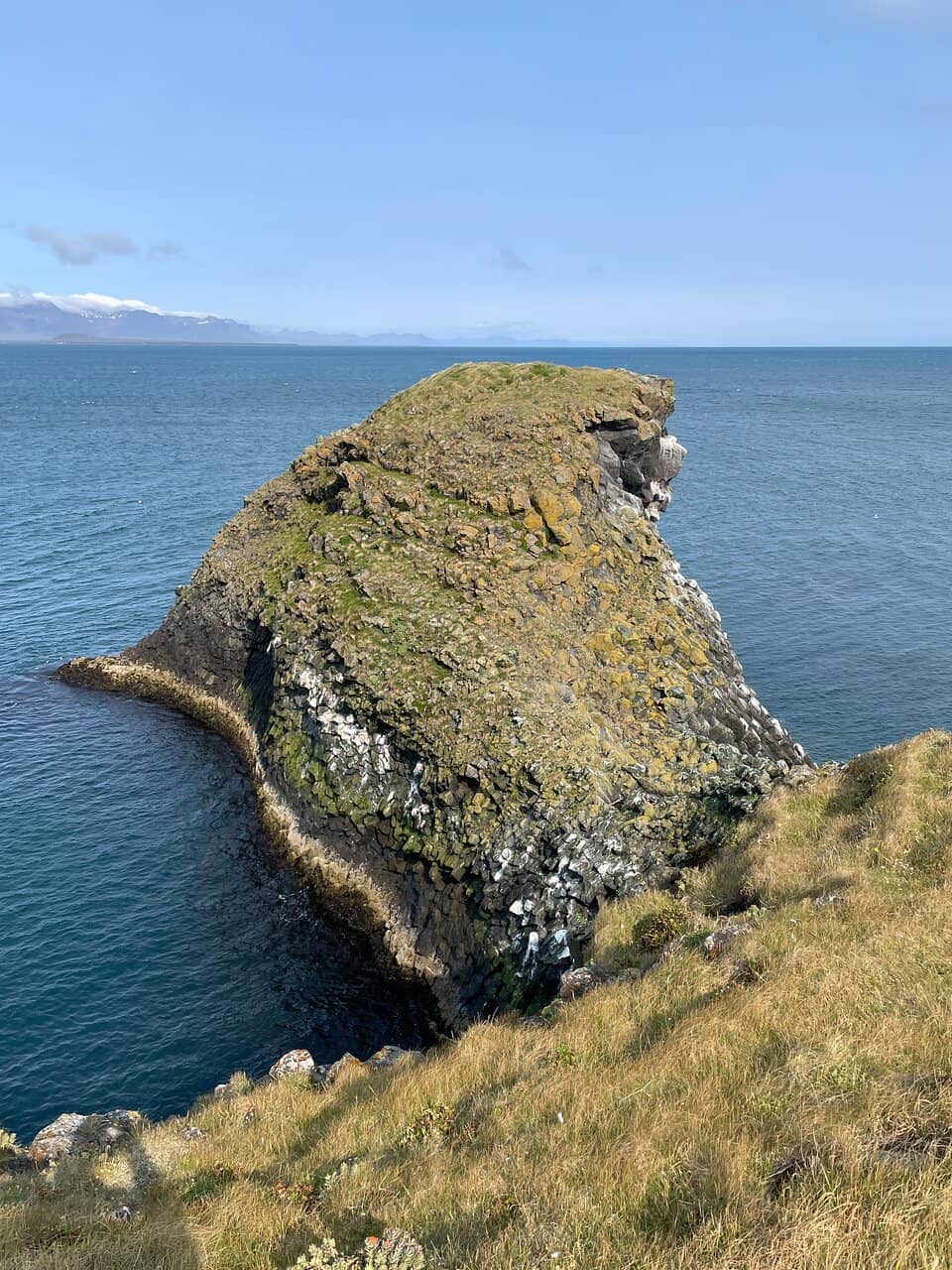Arnarstapi to Hellnar Coastal Walk