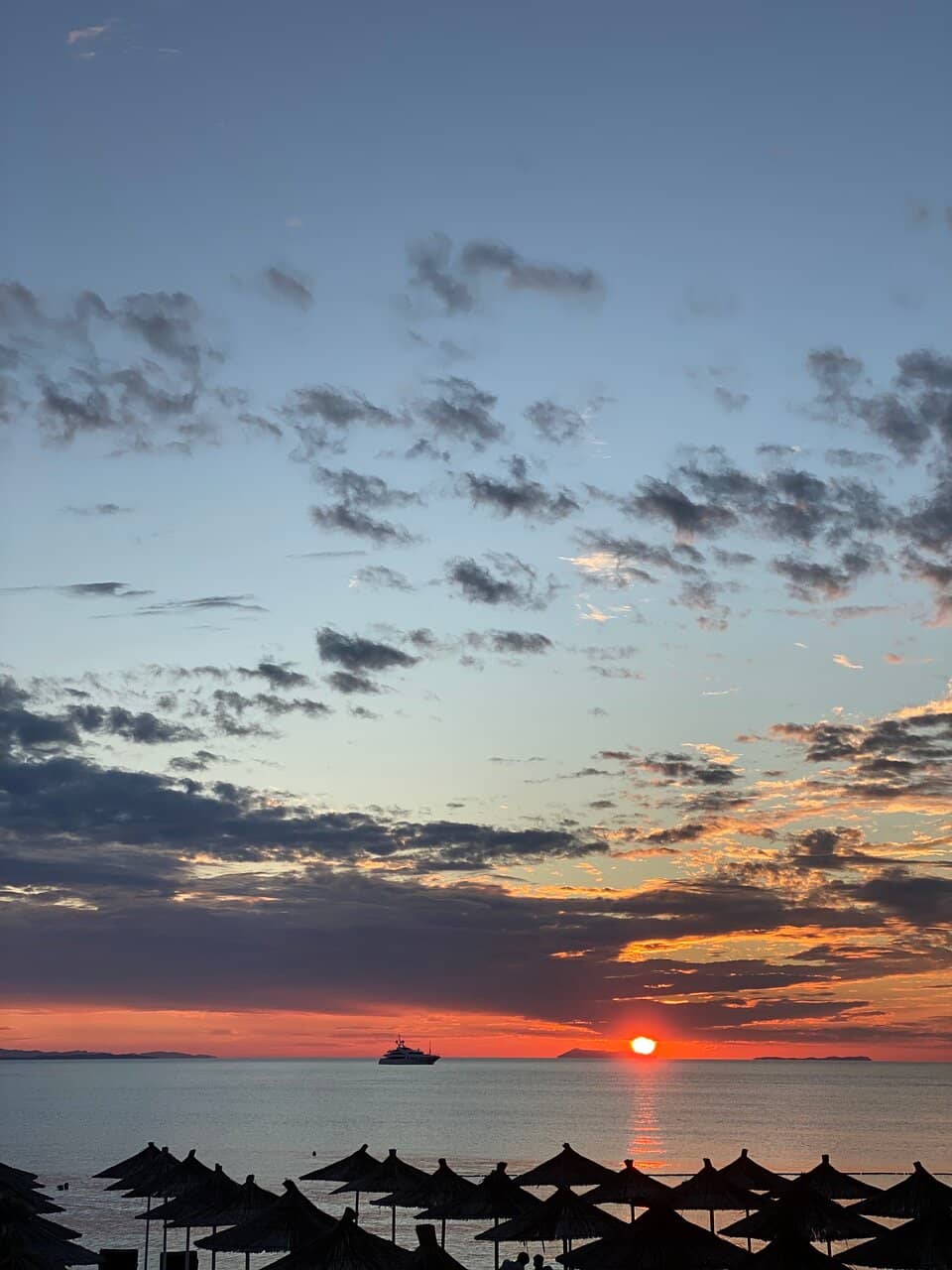 Flavorful Shisha Experience