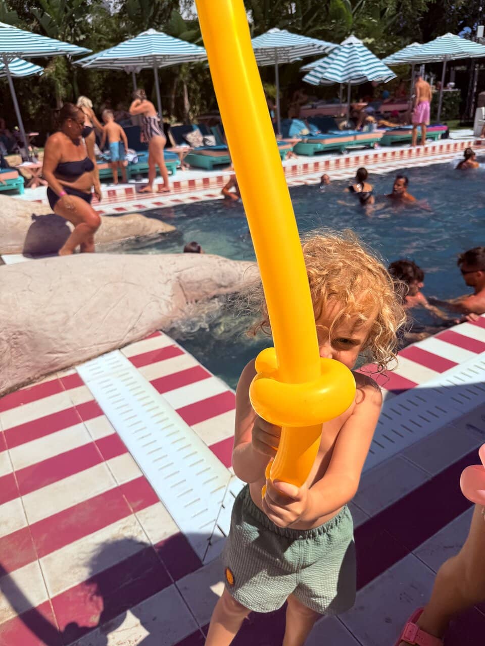 Tropical Oasis Ambiance