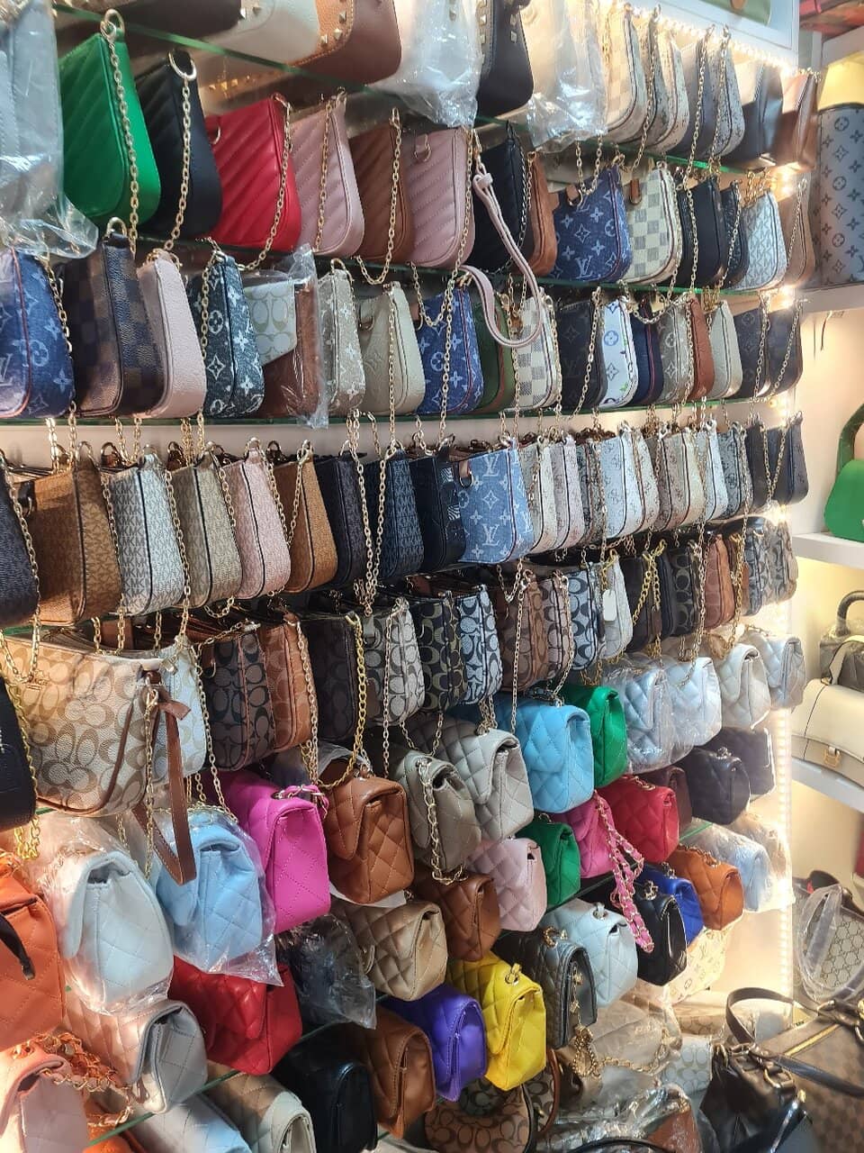 Local Handicrafts and Souvenirs