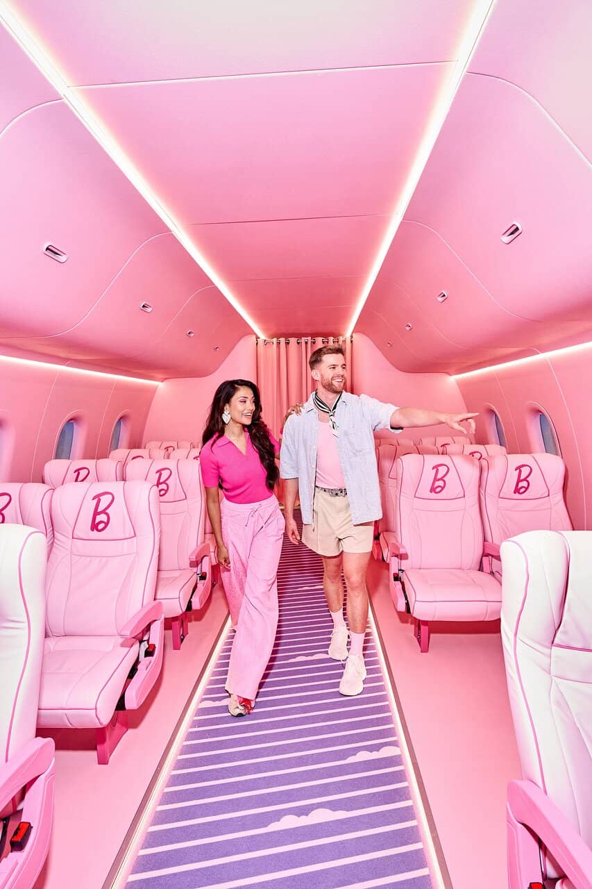 Themed Cafe Delights