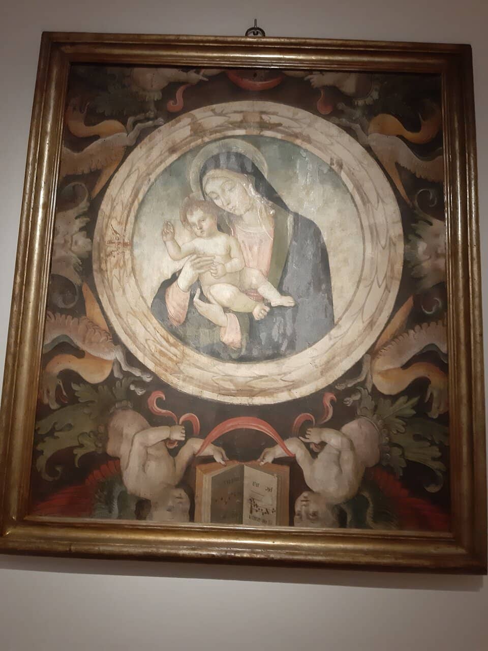 Sala Manfredi's Decorated Furniture