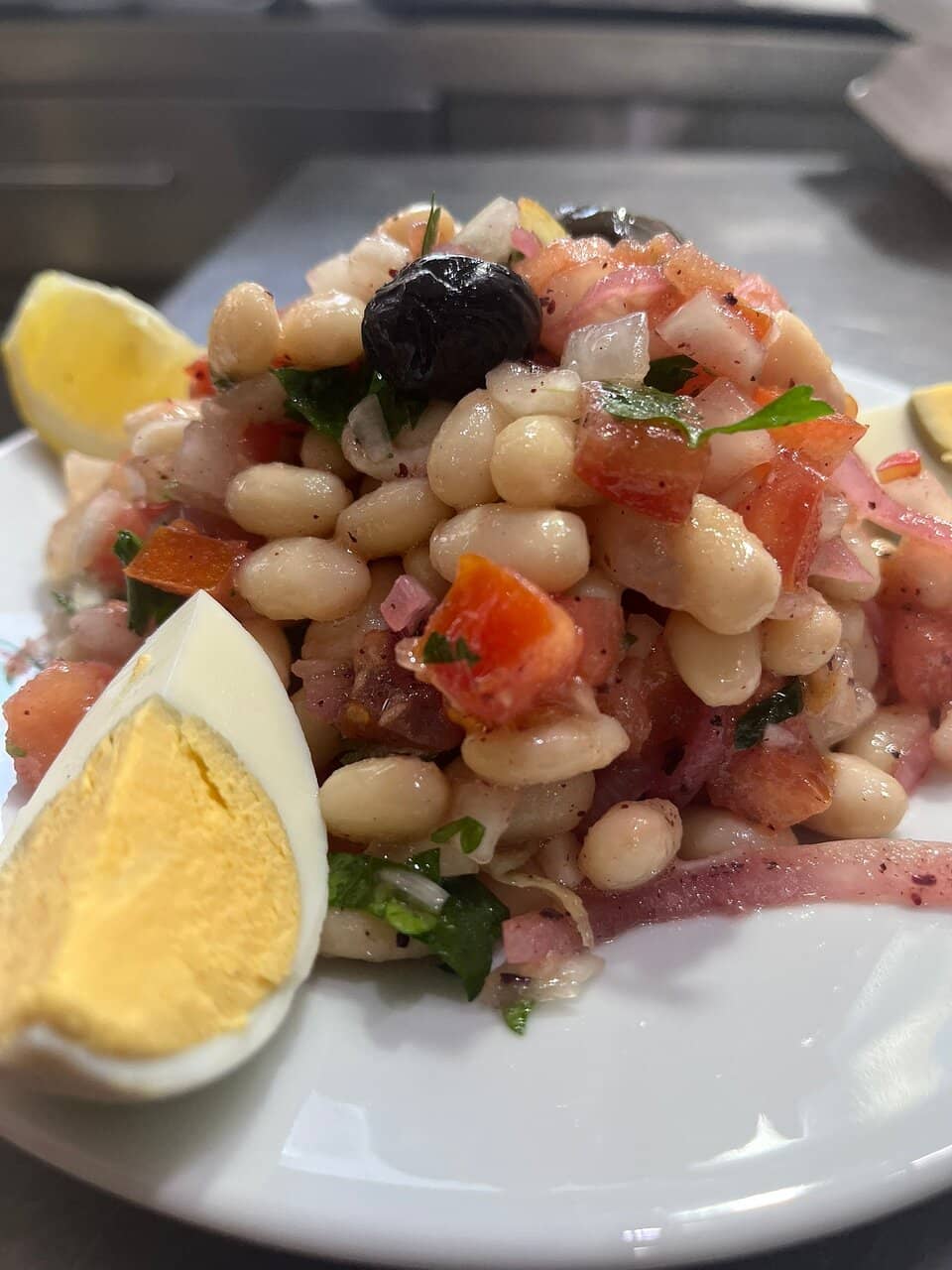 Yeldeğirmeni's Artistic Charm