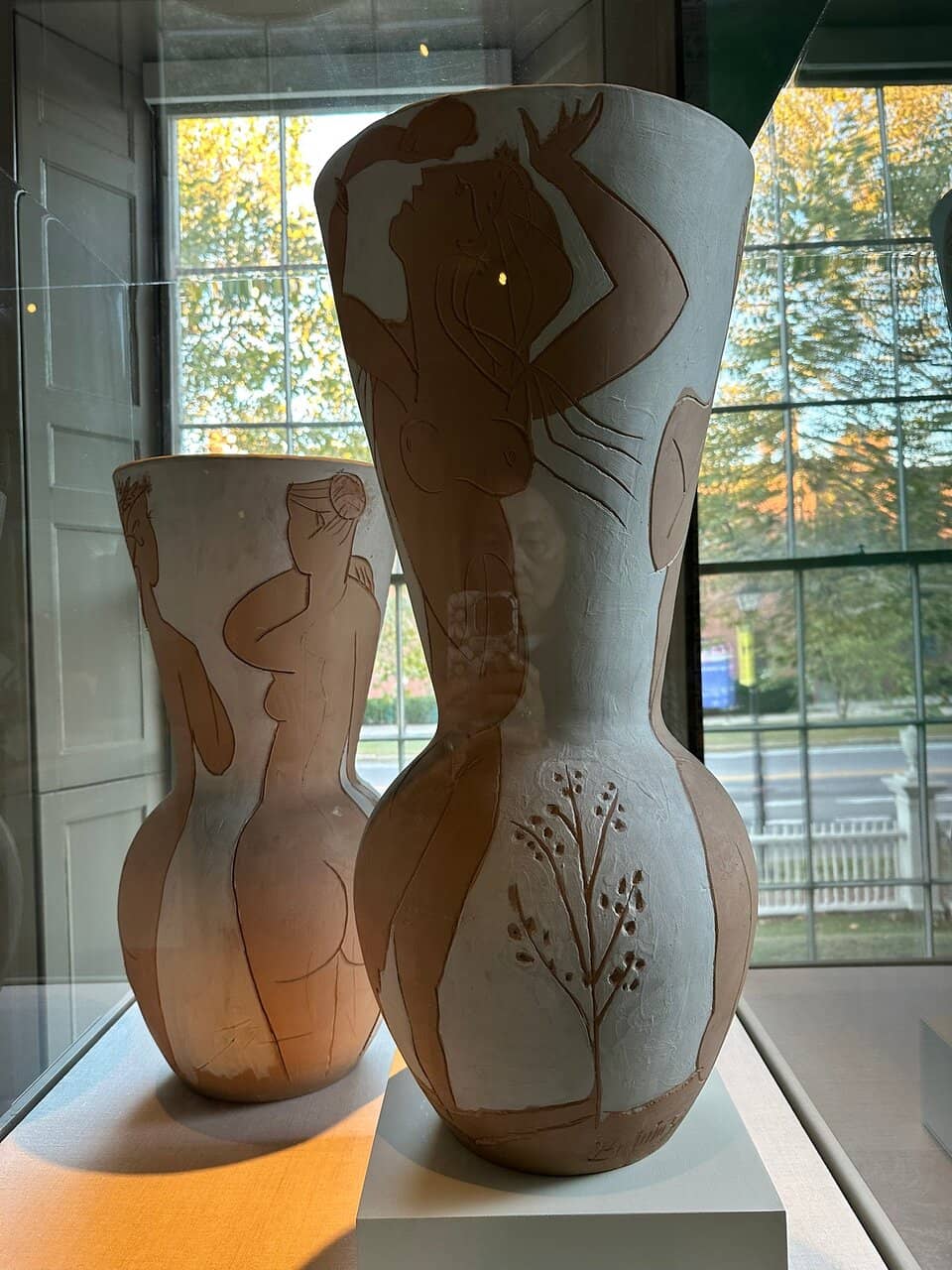 Unique Ceiling Sculptures