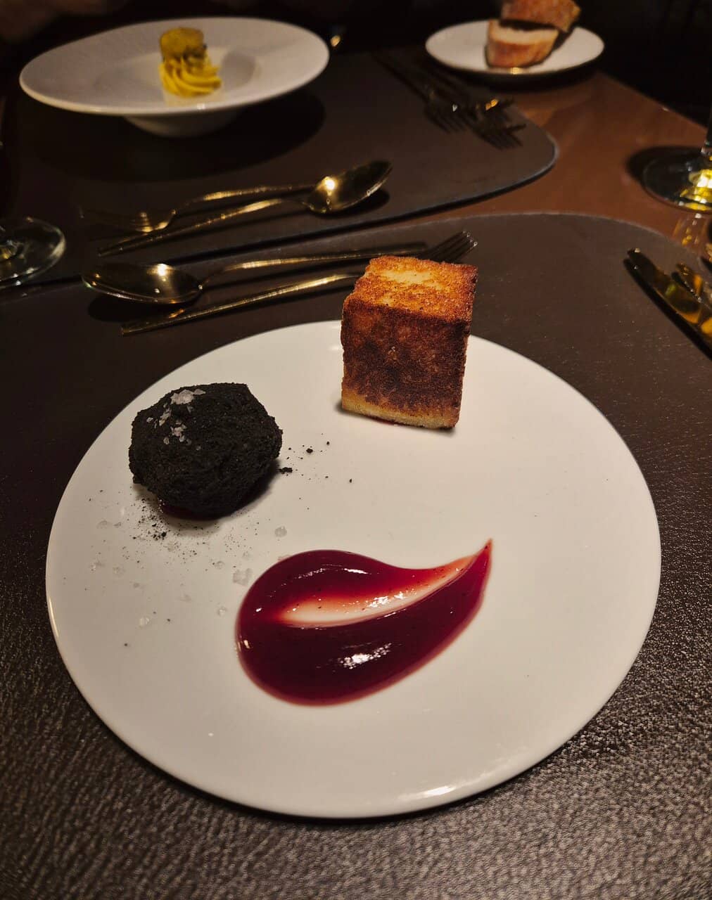 Elegant Ambiance and Presentation