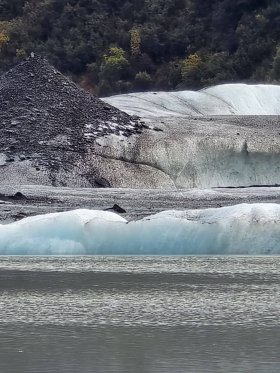 Valdez Glacier Lake