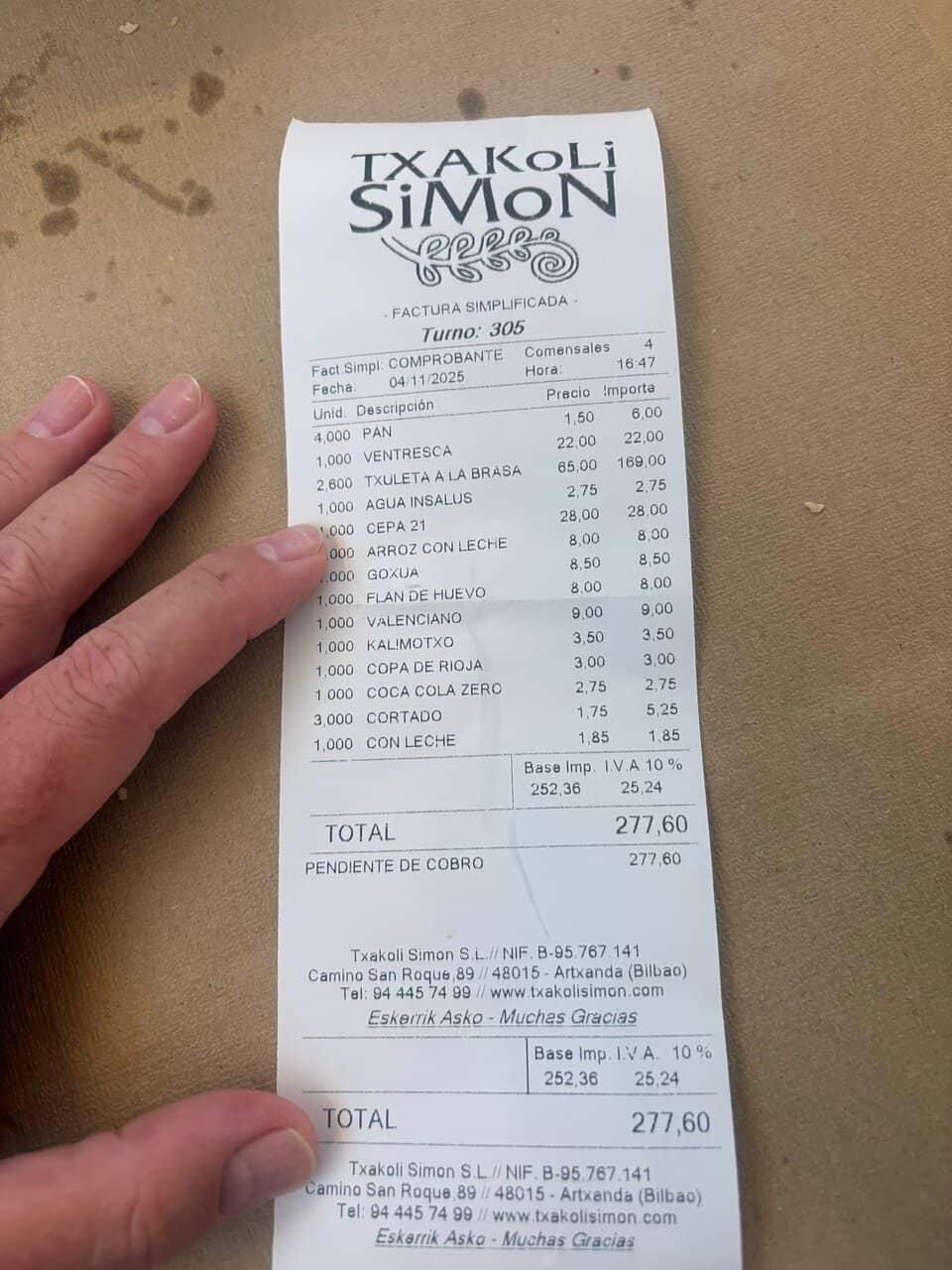 Communal Al Fresco Dining