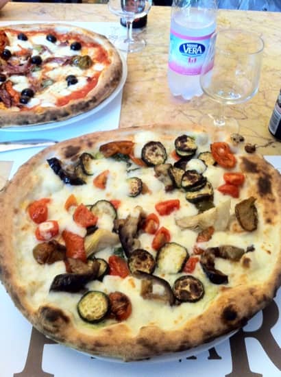 Romantic Courtyard Dining