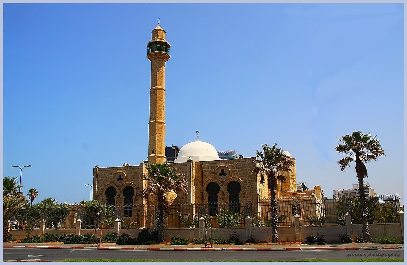 Ja'ama-El-Bahr Sea Mosque Tel Aviv, May 2013