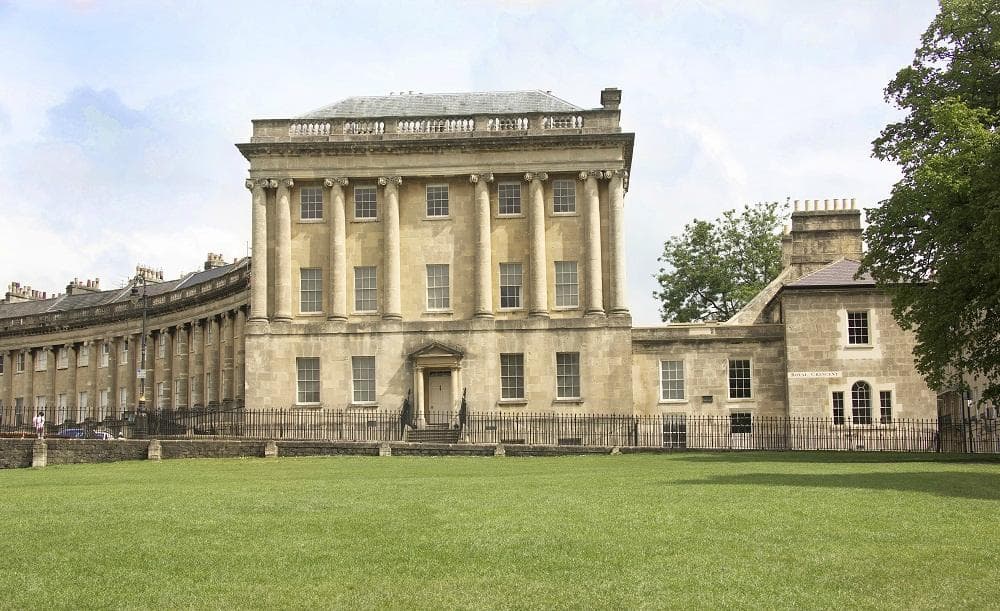 No. 1 Royal Crescent reunited with its original service wing