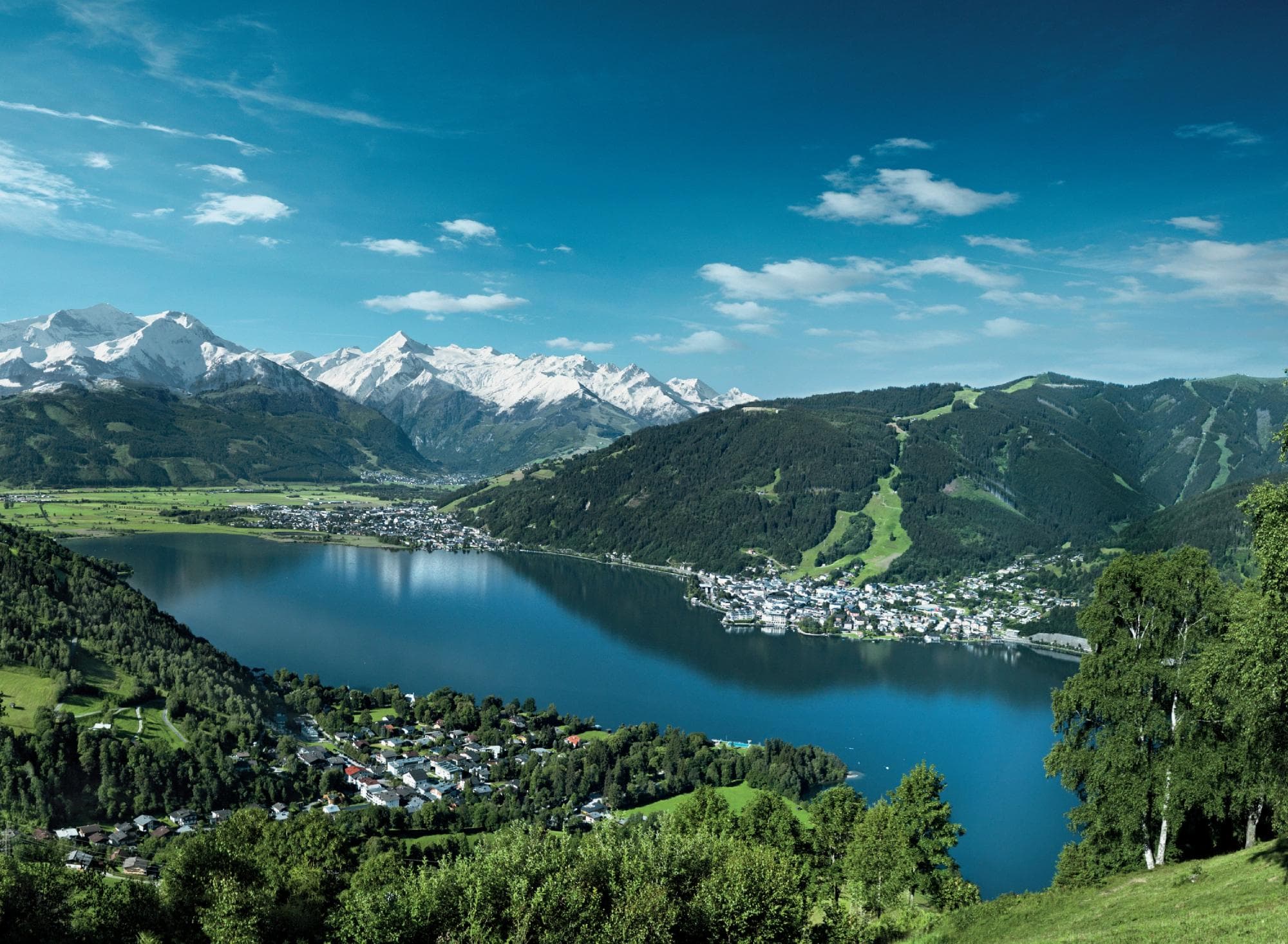 View at Lake Zell with the Kitzsteinhorn in the background