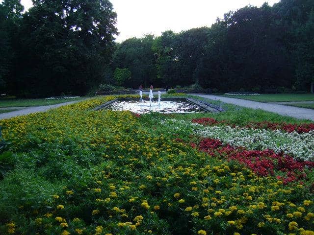 Arboretum and Flora