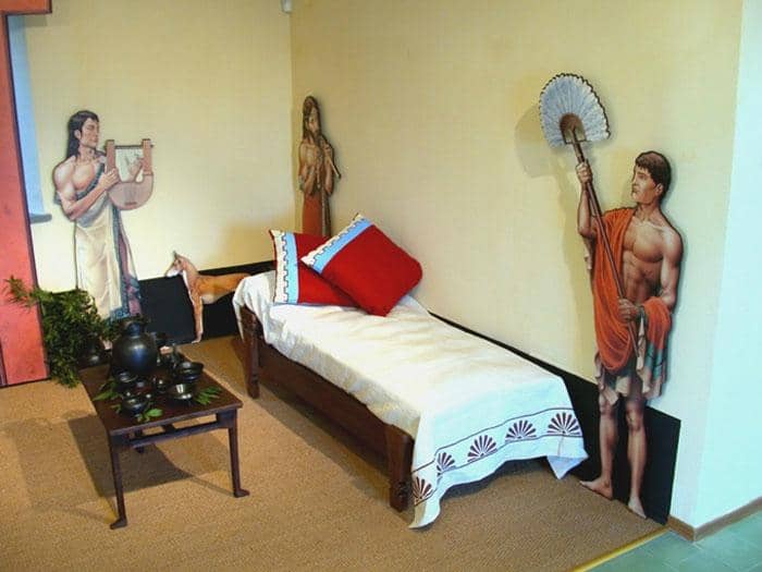 Etruscan and Roman Artifacts