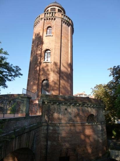 Vertical photo