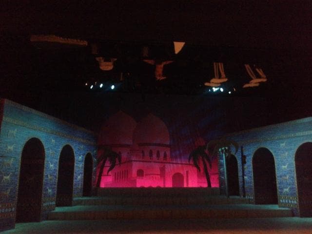 pentas1, the stage is not always like this. It changes for every show