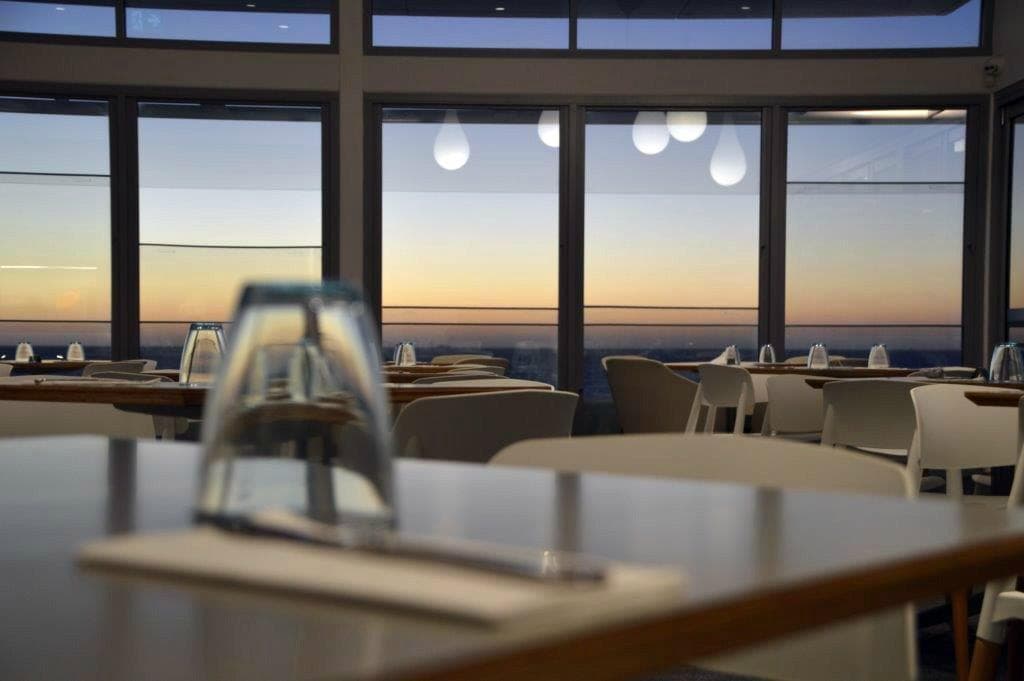 Bathers Beach House - Upstairs