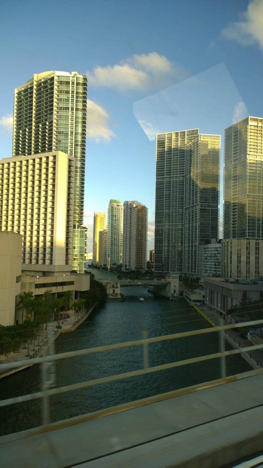 Bayside Marketplace Hop