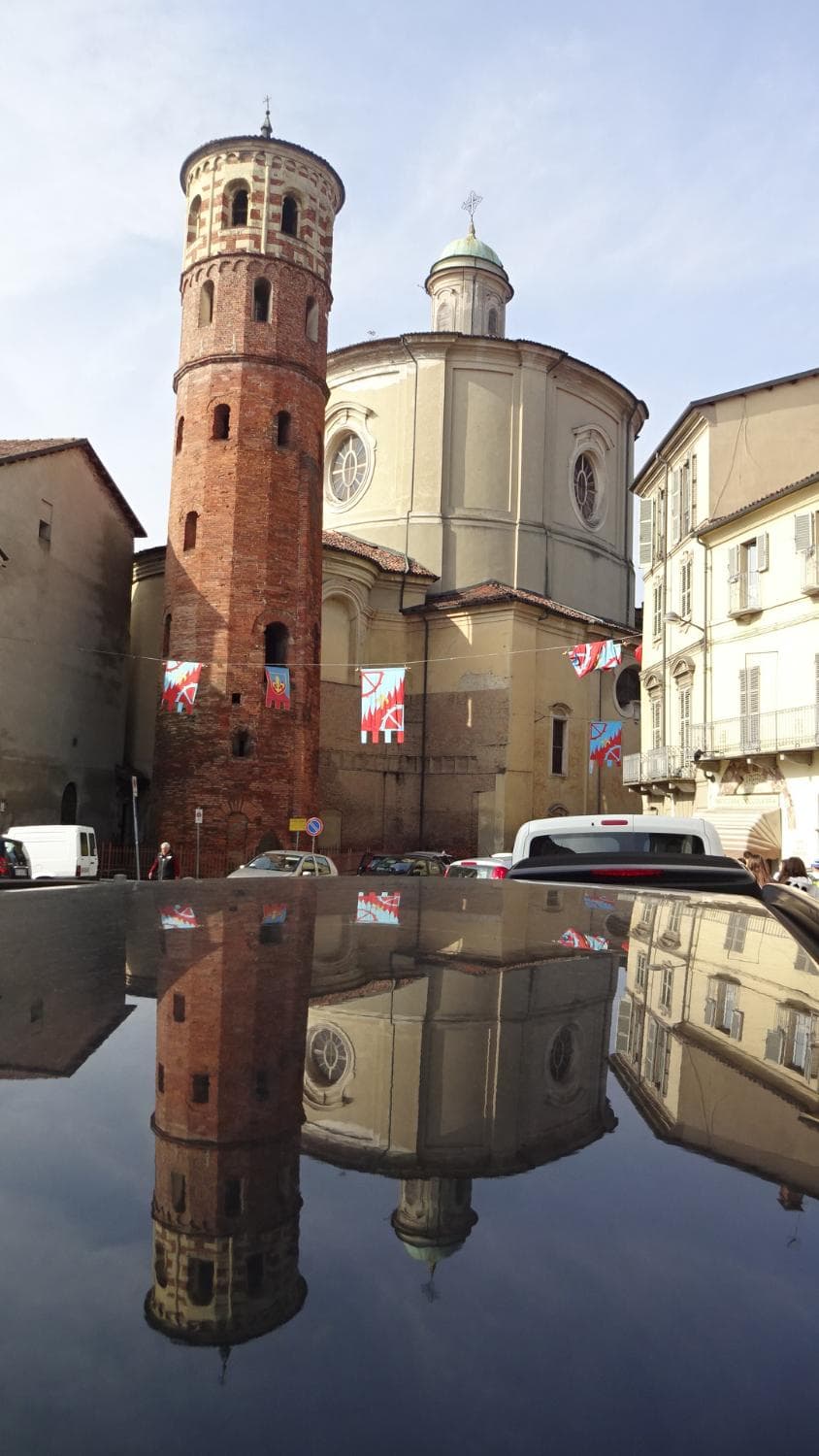 Vista que acentua a verticalidade.