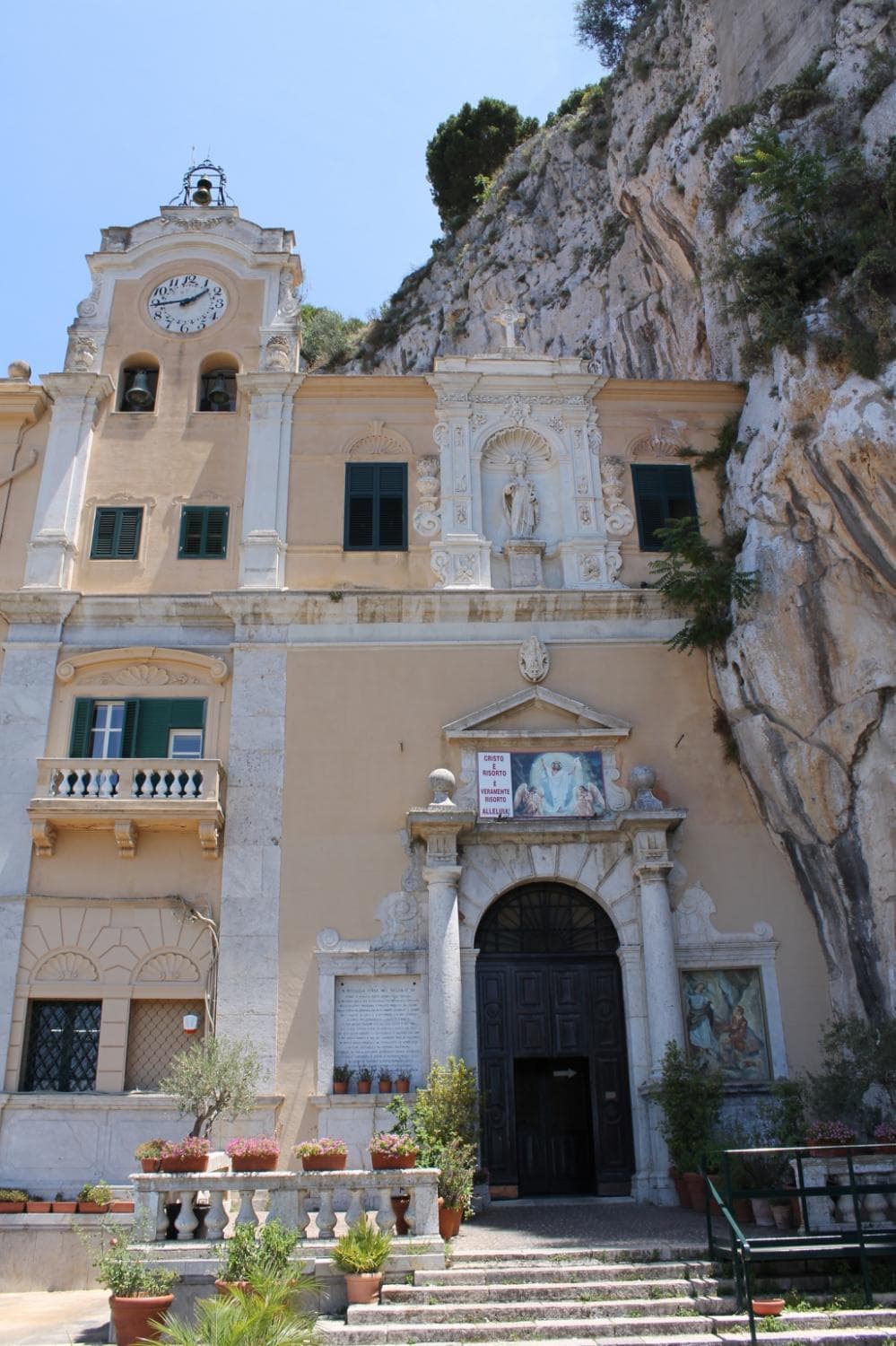 Скальная церковь Святой Розалии