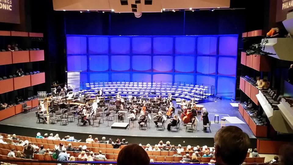 The view from the mezzanine before the performance began.