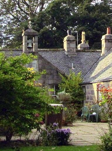 The Powis Gateway