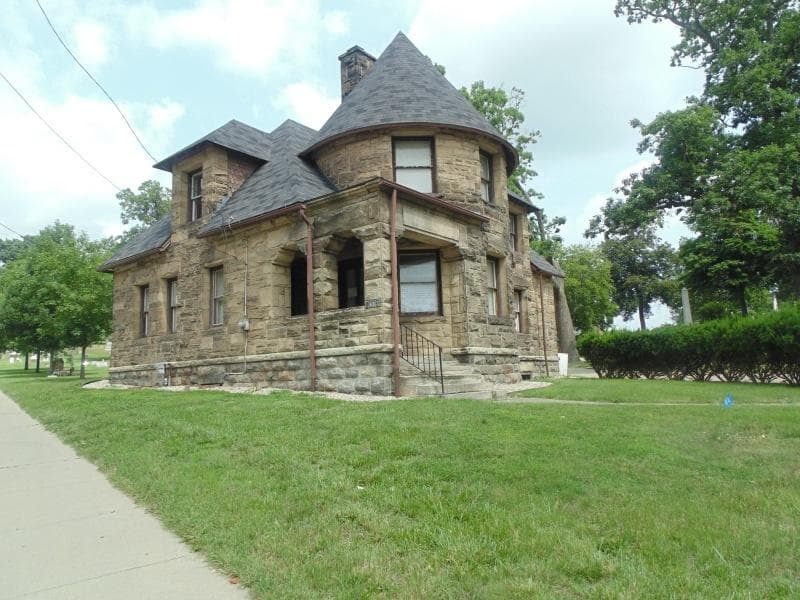 Mountain Home Cemetery Office
