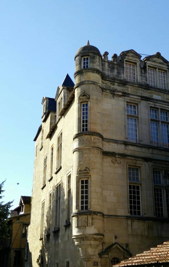 Vertical photo