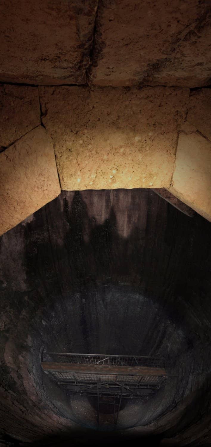 Etruscan Arch (Porta Augusta)