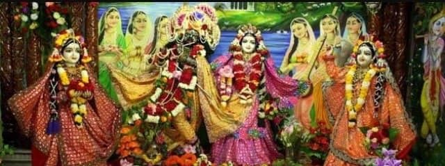 Divine Murals and Idols