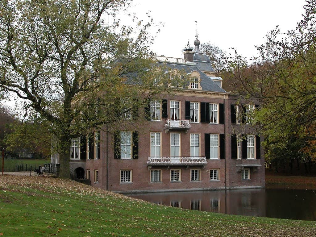 The Stately Home