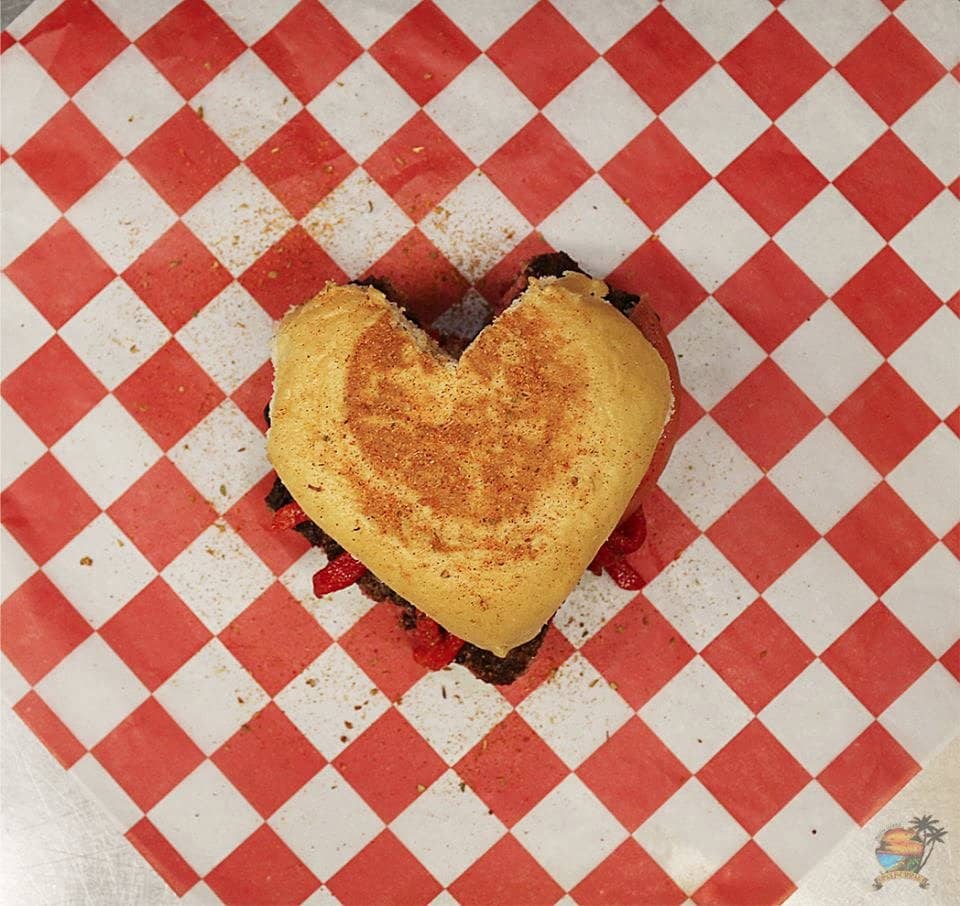 Vibrant Bar & Live Music Venue