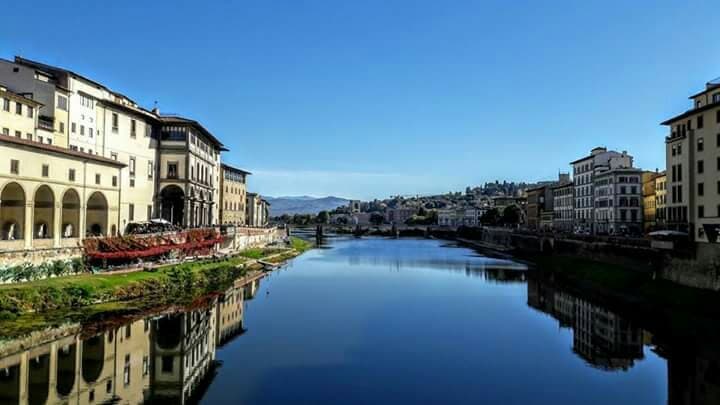 Lungarni Arno Riverfront