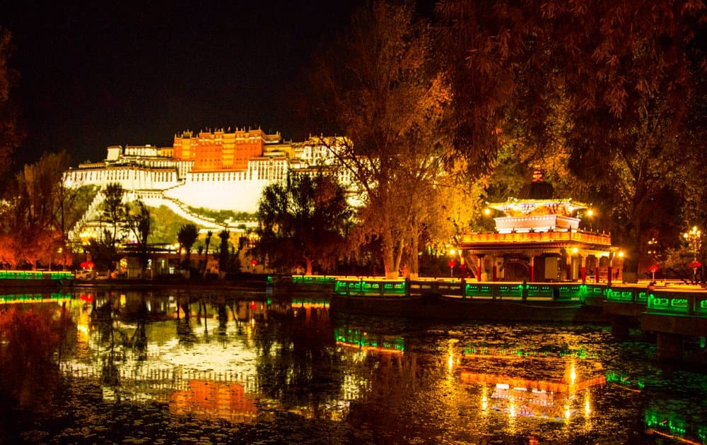 Monument to the Peaceful Liberation of Tibet