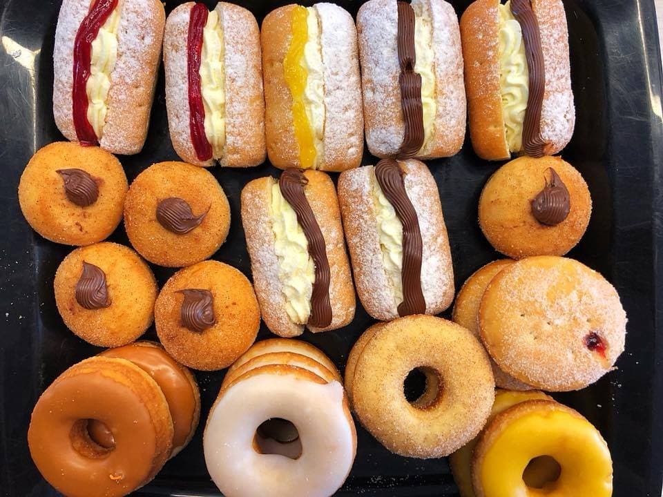 QuinkyDink Fresh Cream Donuts