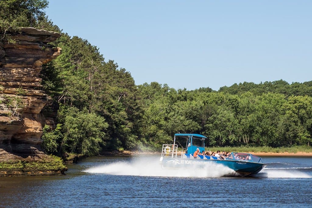 See exposed rock formations such as Hawk's Bill, the Sugar Bowl, and the Twin Ink Stands.