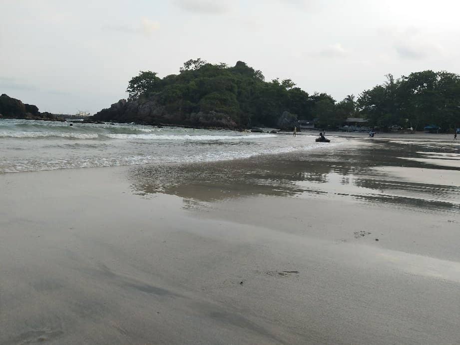 The Golden Pond Setting