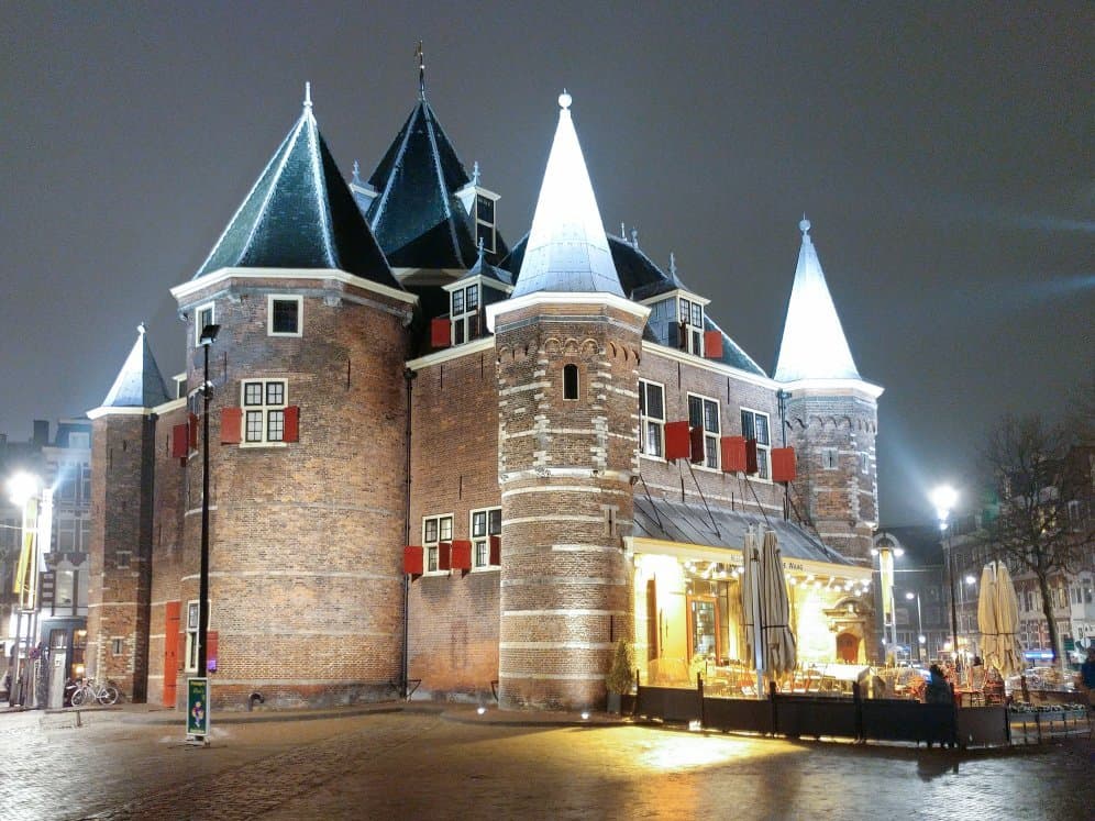 De Waag