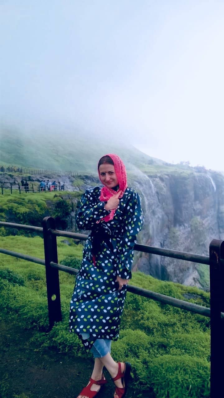 Panoramic Mountain Views